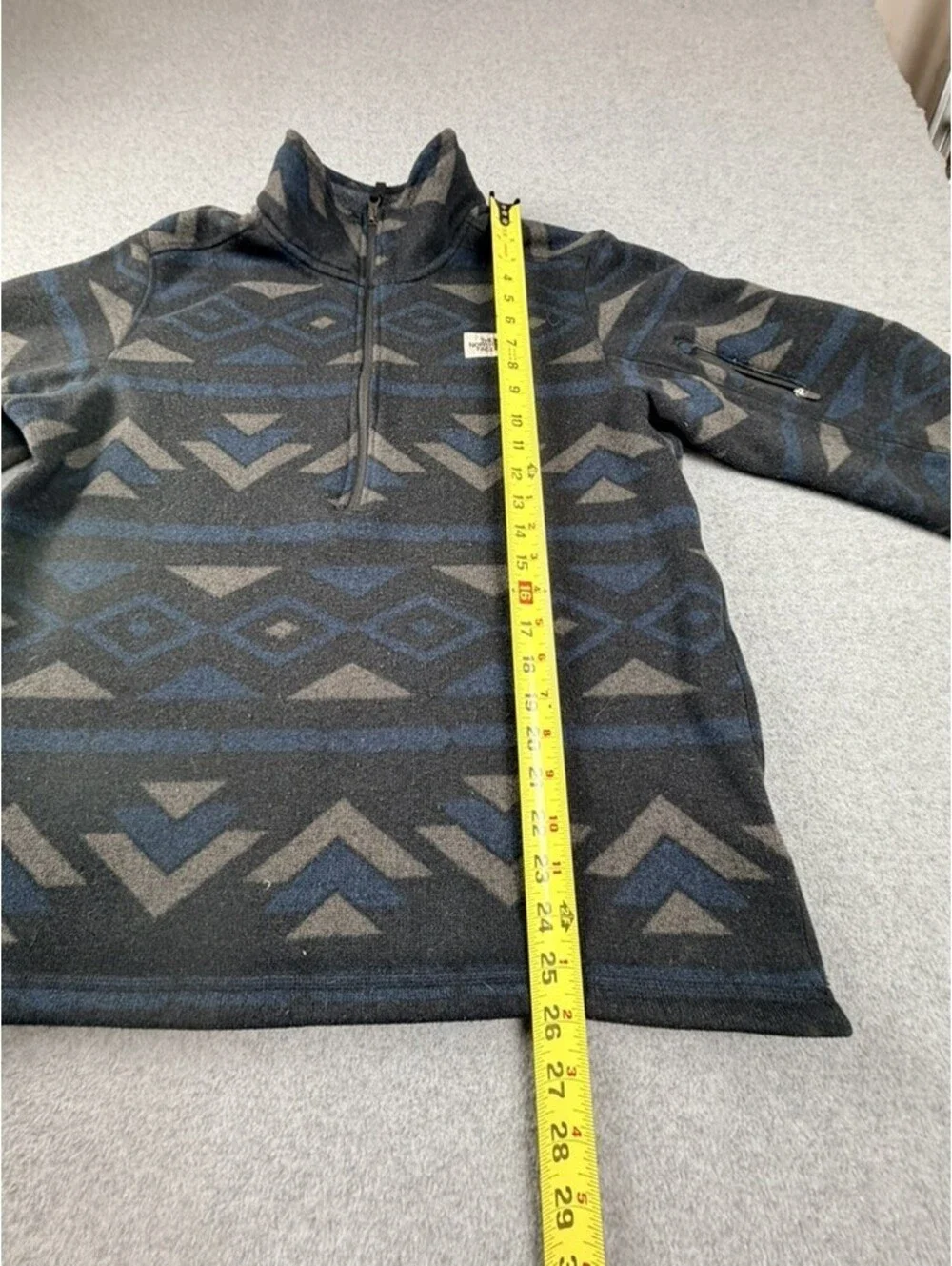 North Face Mens Large Fleece Pullover Gray Blue Aztec Geometric 1/4 Zip